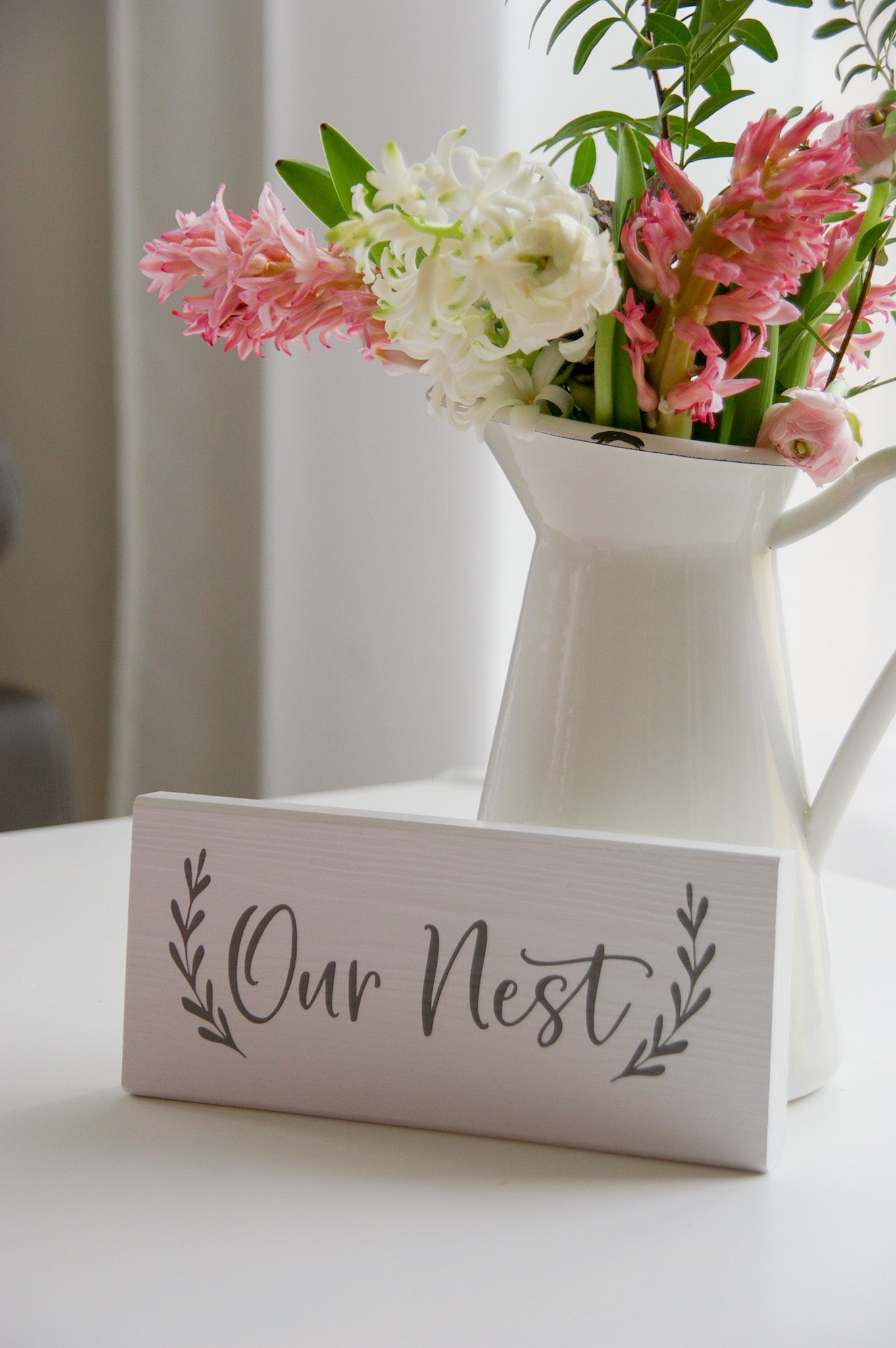 Our Nest Minischild